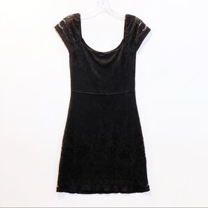 FREE PEOPLE Black Cap Sleeve Lace Dress Size S